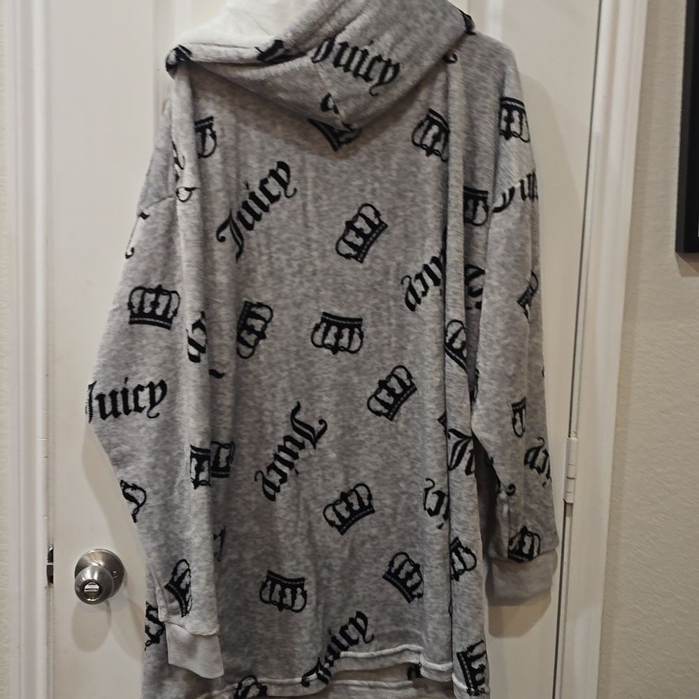 Juicy Couture Crown Signature Logo Hooded Lounger - Picture 4 of 5
